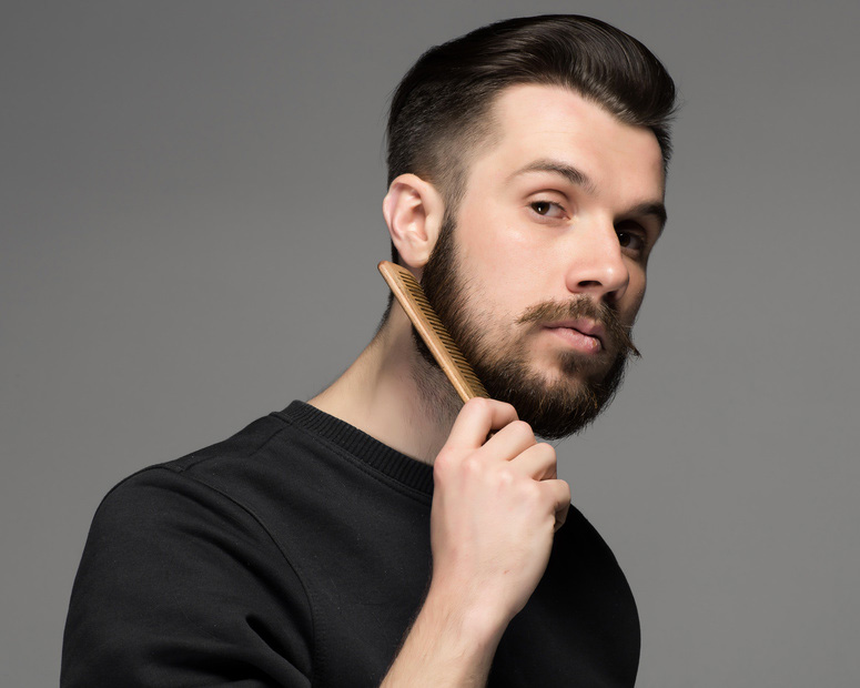 Homme Peigne à barbe, Mode en ligne