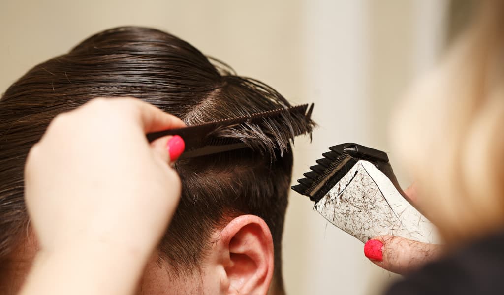 coiffure homme dégradé moderne